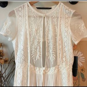 Lace Patterned Maxi Wrap